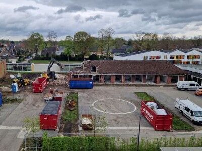 04/24: Time to say goodbye
Abriss der alten Kinderklinik
