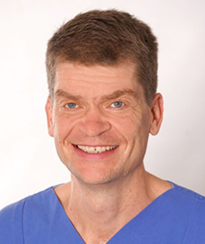Oberarzt Dr. med. Daniel Bender