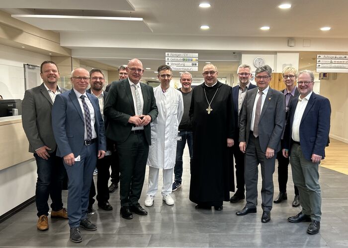 Bischof Dominicus Meier zu Gast in der EUREGIO-KLINIK.jpeg
