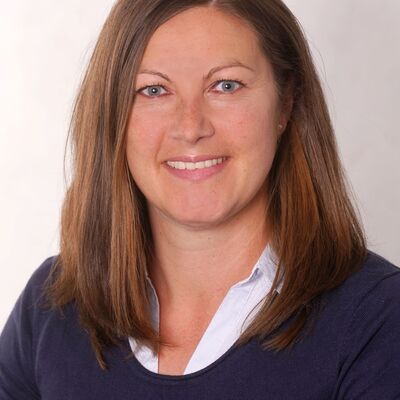 Melanie Schneider_29_finalklein.jpg